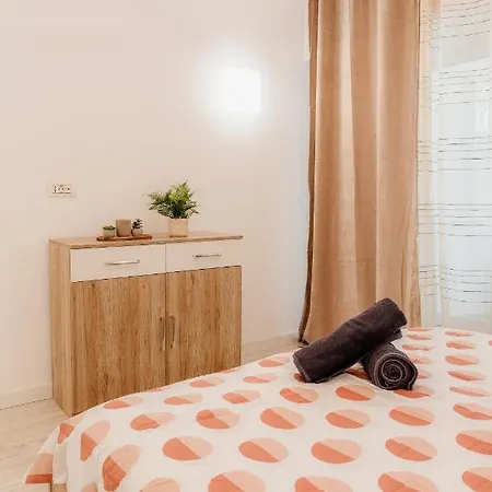 Downtown Unirii Apartment Bucharest