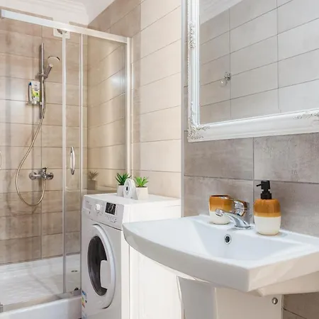 Downtown Unirii * Bucharest